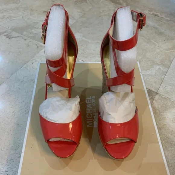 Michael Kors Women's Gabriella Platform Wedge Patent Watermelon 🍉 - Picture 3 of 8